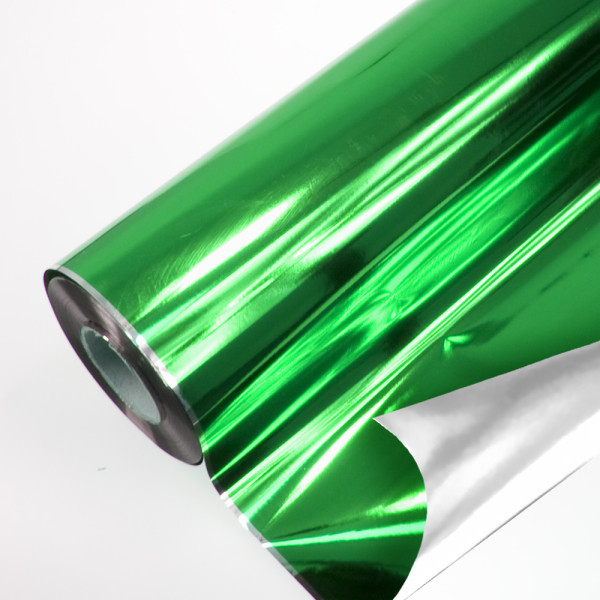 Vánoční papír - folie METALIK  70 cm - zelená ( 200 m/rol )